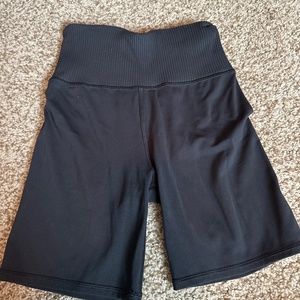 Vuori Ribbed Studio Short